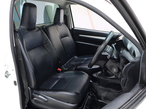2022 Toyota Hilux 2.0 (Aircon)