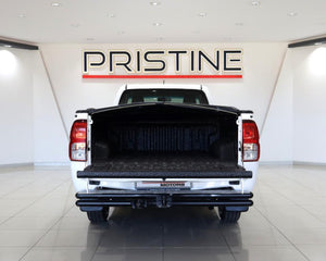 2022 Toyota Hilux 2.0 (Aircon)