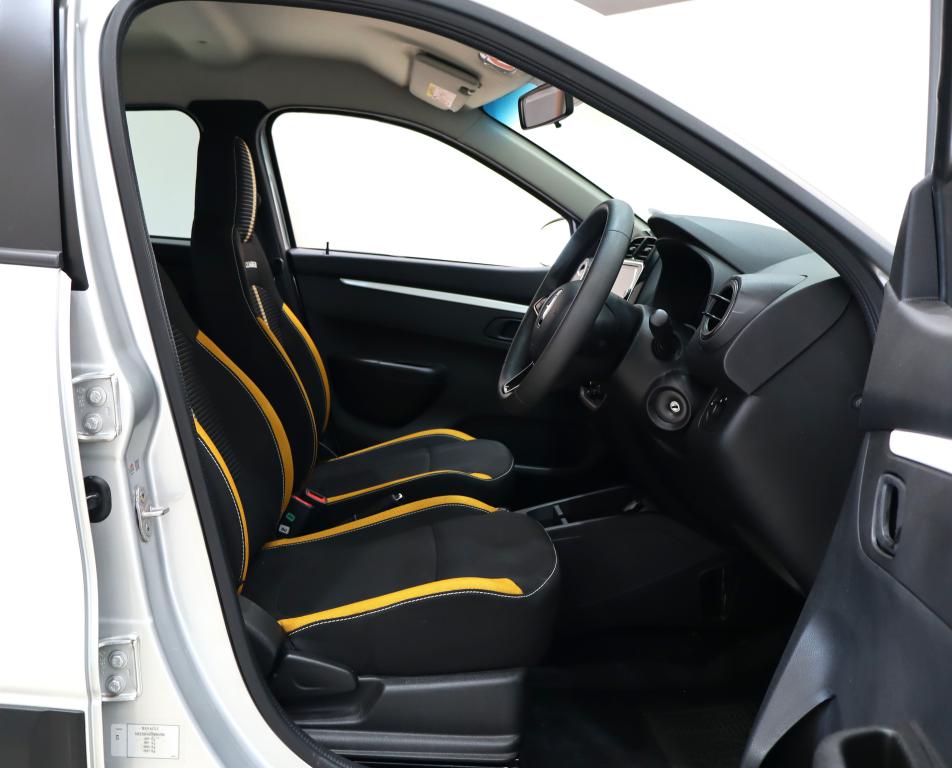 2025 Renault Kwid 1.0 Climber Auto