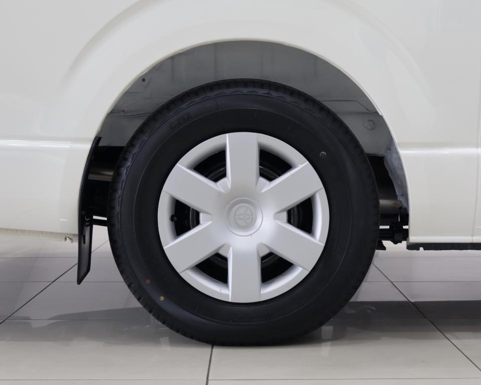 2024 Toyota Quantum 2.5D-4D Sesfikile