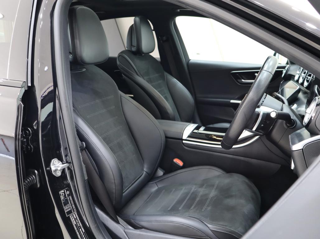 2022 Mercedes-Benz C-Class C200 AMG Line