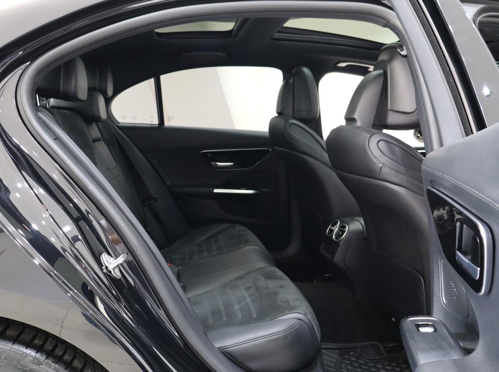 2022 Mercedes-Benz C-Class C200 AMG Line