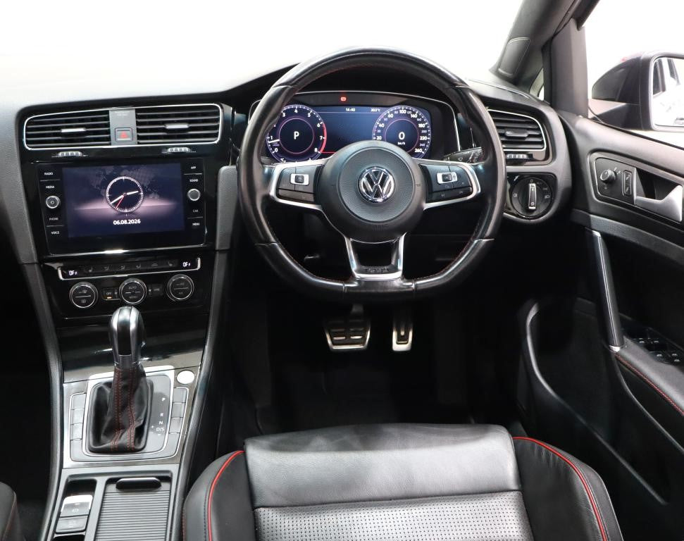 2017 Volkswagen Golf VII GTi 2.0 TSI DSG