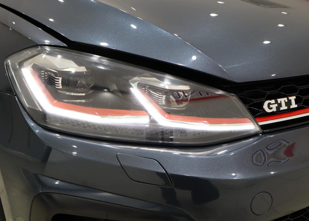 2017 Volkswagen Golf VII GTi 2.0 TSI DSG
