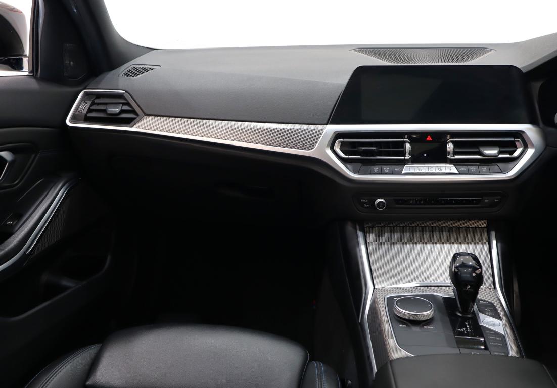 2020 BMW 3 Series 320i M Sport