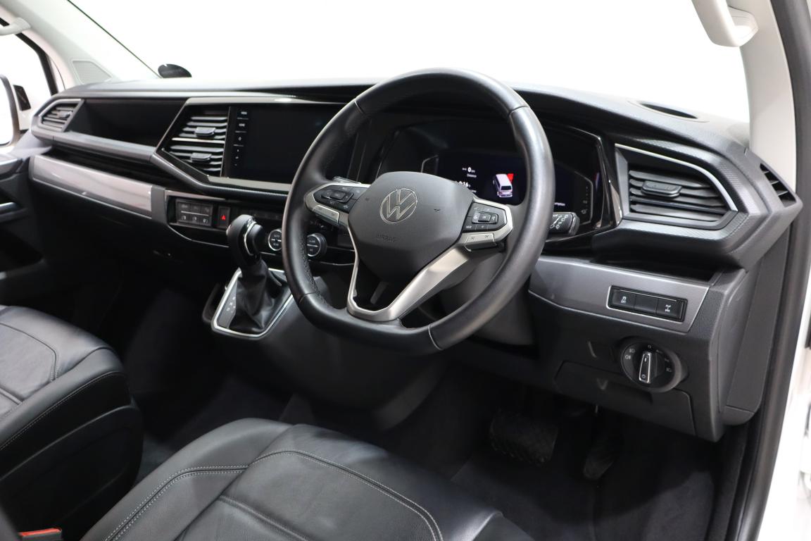 2025 Volkswagen Caravelle 2.0BiTDI 146kW Highline 4Motion