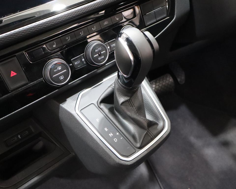 2025 Volkswagen Caravelle 2.0BiTDI 146kW Highline 4Motion