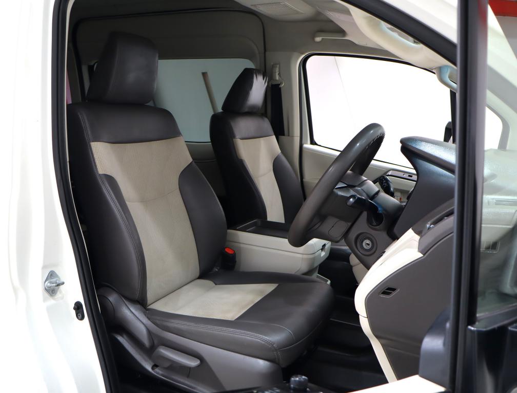 2019 Toyota Quantum 2.8 SLWB Bus 14-Seater GL