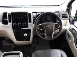 2019 Toyota Quantum 2.8 SLWB Bus 14-Seater GL
