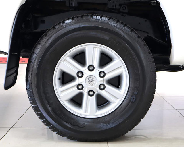 2012 Toyota Hilux 2.7 Raider