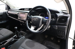2017 Toyota Hilux 2.4GD-6 Xtra cab SRX