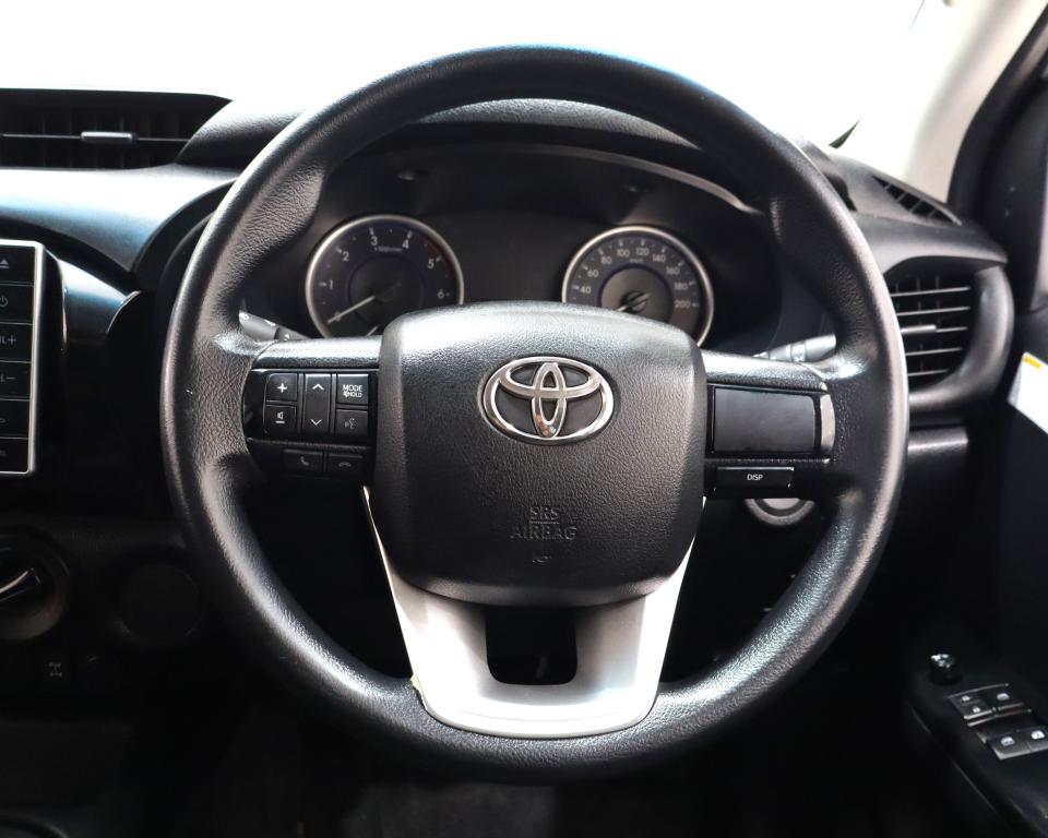 2017 Toyota Hilux 2.4GD-6 Xtra cab SRX