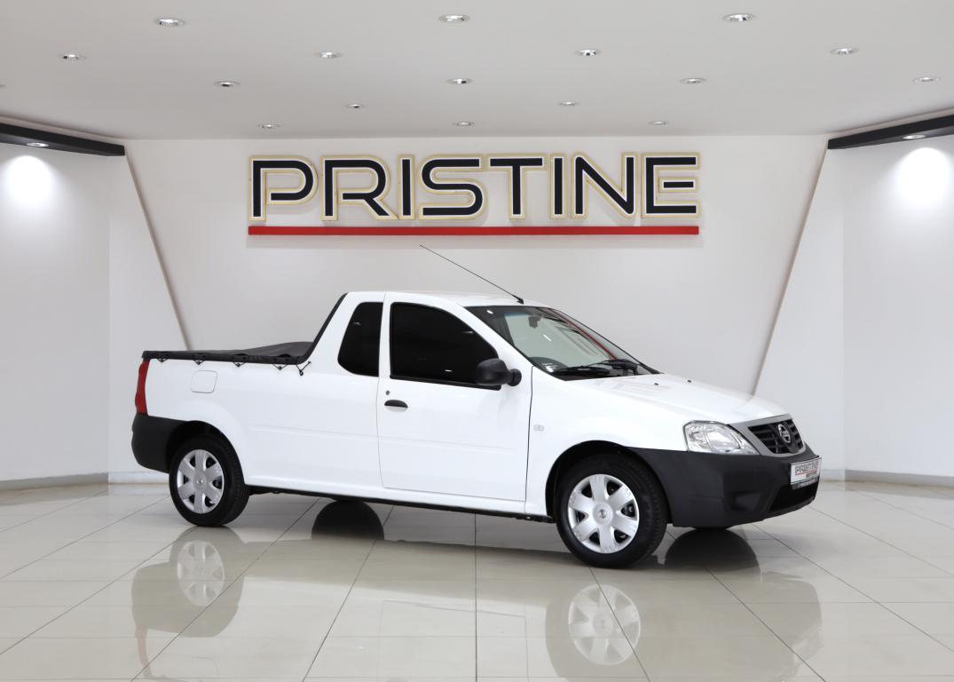 2022 Nissan NP200 1.6i (Aircon) Safety Pack