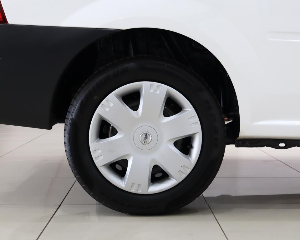 2022 Nissan NP200 1.6i (Aircon) Safety Pack