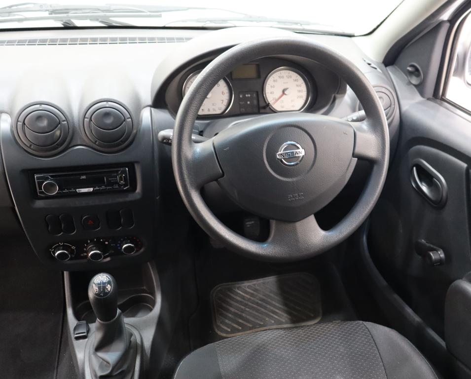 2022 Nissan NP200 1.6i (Aircon) Safety Pack