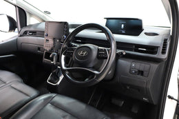 2025 Hyundai Staria 2.2D Executive 9-Seater